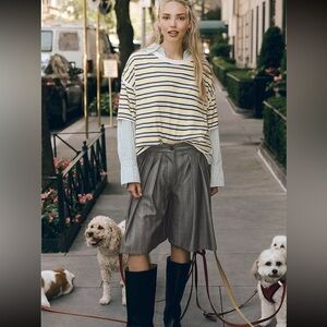 Free People City Everly Trouser Shorts. Gray Blend.